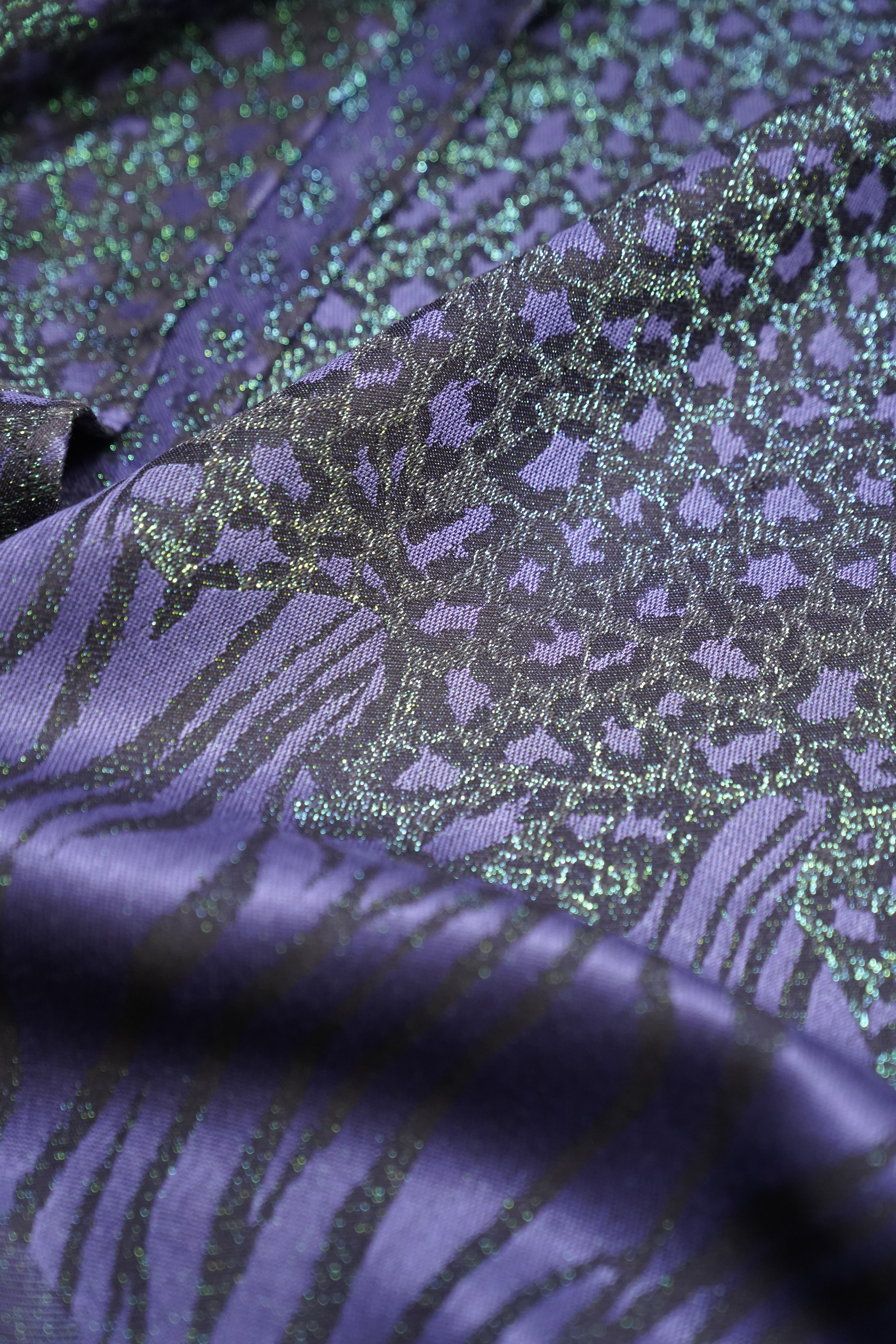 Flip Majestic Motherhood