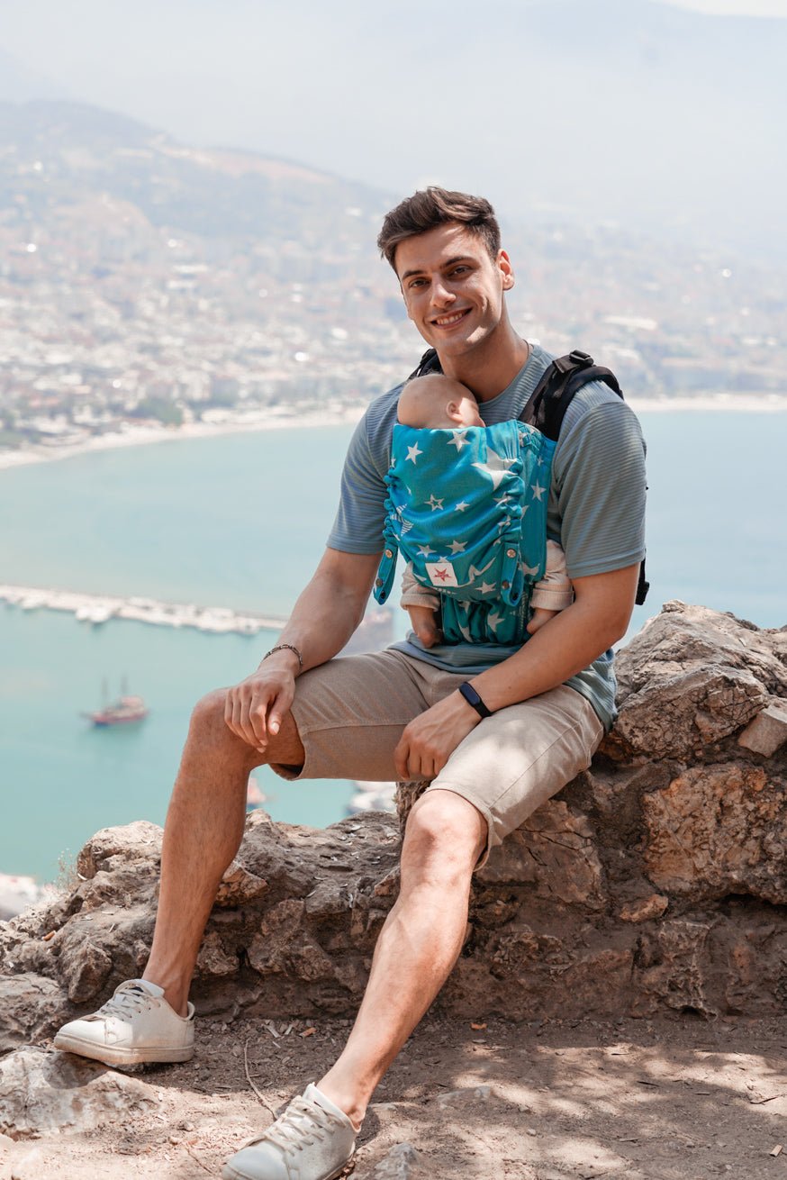 Babytrage TaiTai Finn Stars - KOKADI