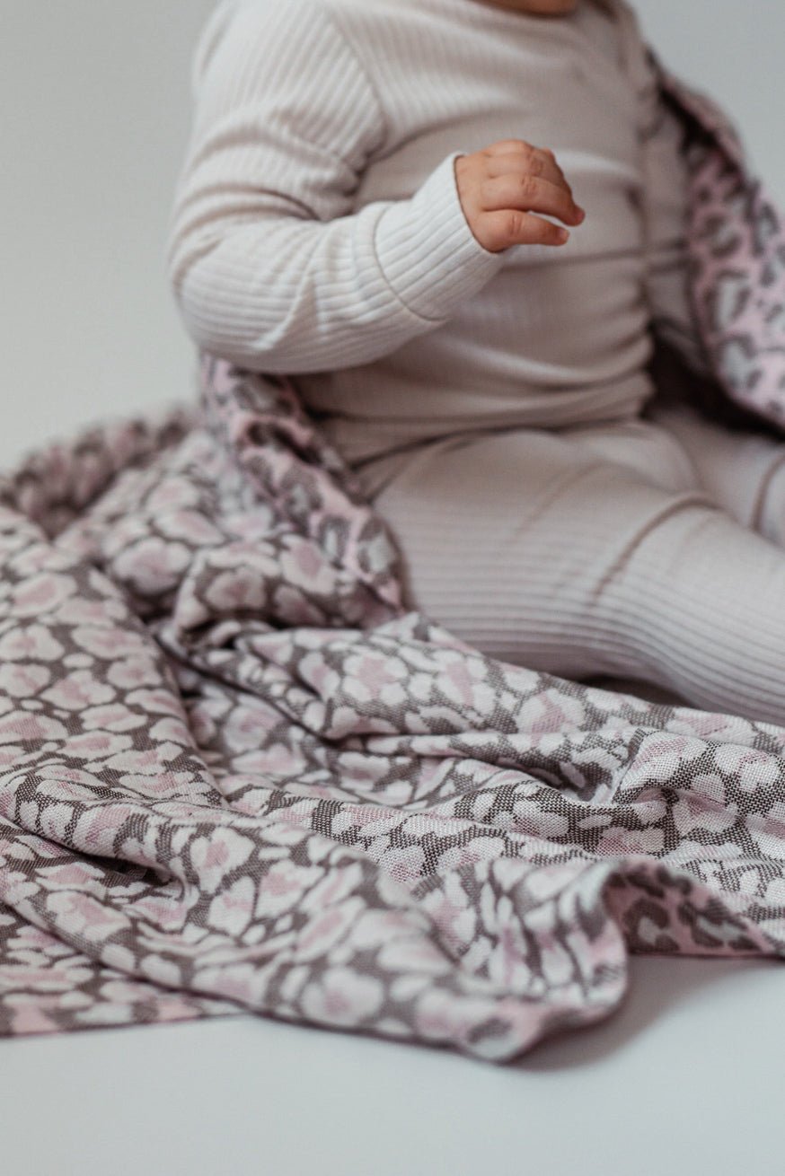 Knusetæppe Safari Jayla - KOKADI