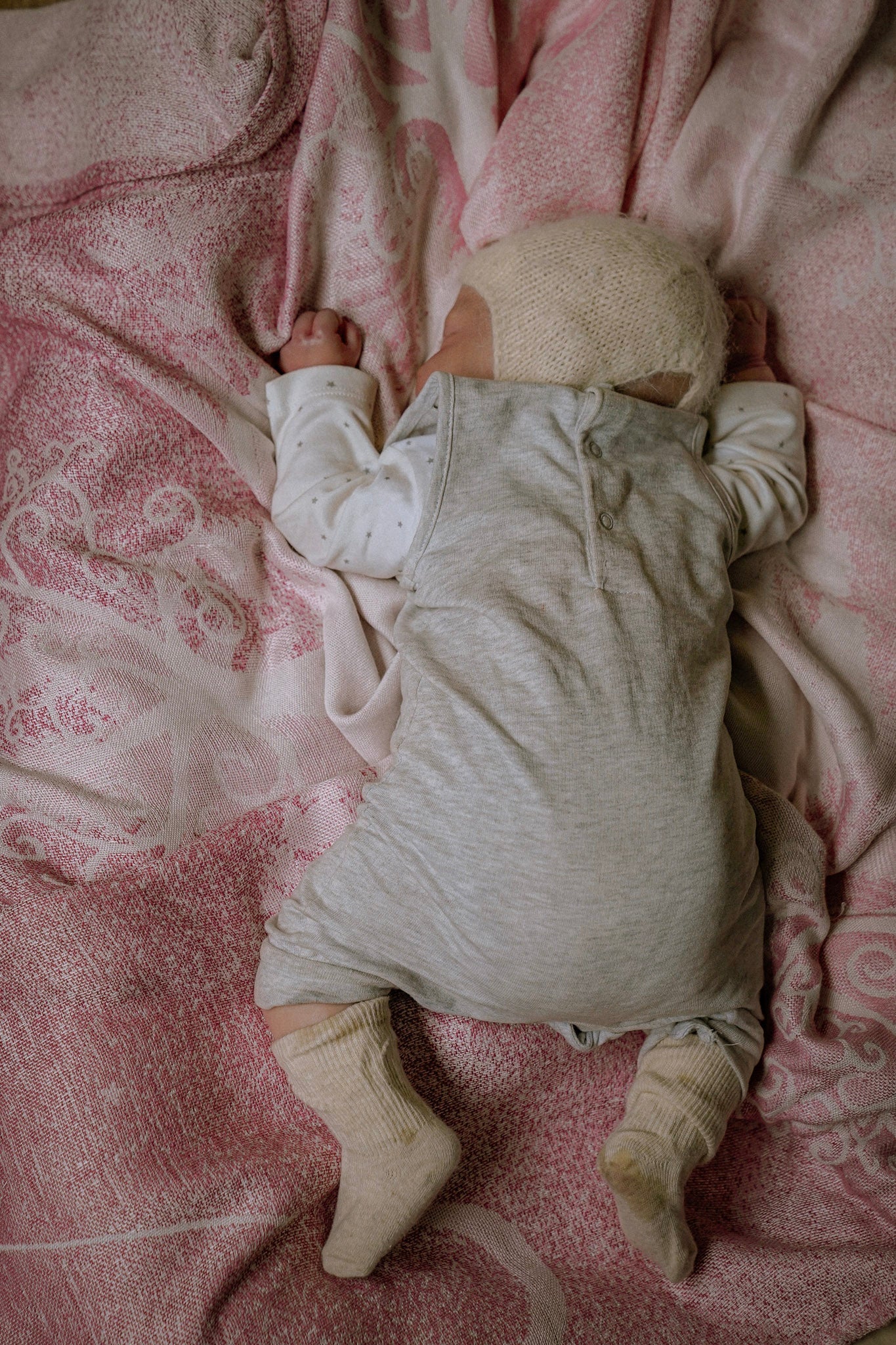 Klædtæppe Forest of Wolves Elaine - KOKADI